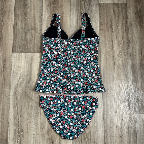 Lands’ End 2 pc Tankini Swimsuit - Picture 8 of 16
